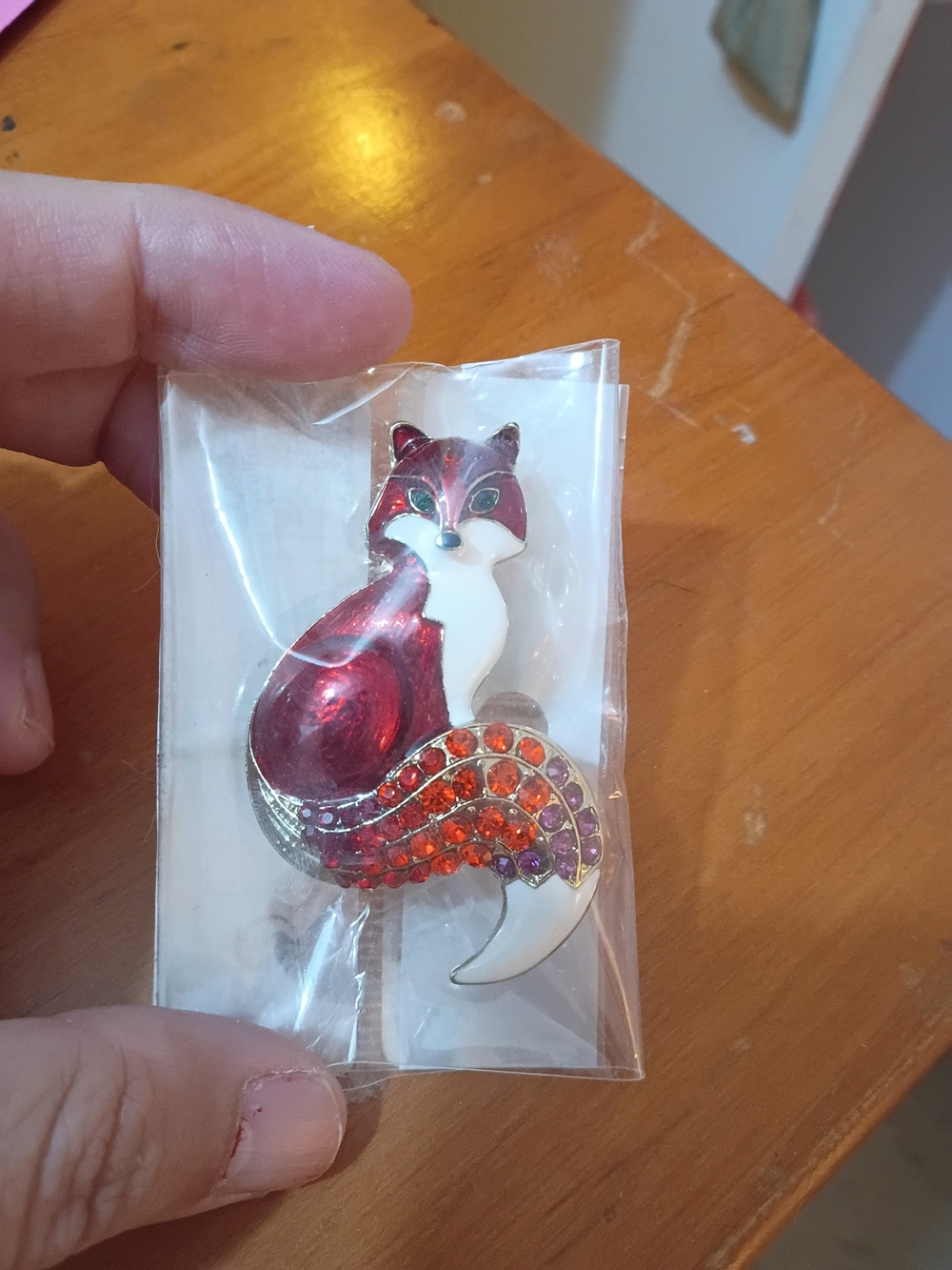 Red and White Fox Pin with Orange and Purple Crystal Tail - Unbranded